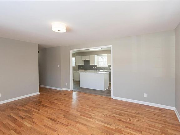4th image of 405 W Gimber Ct