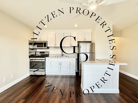5th image of 212 14th St APT B