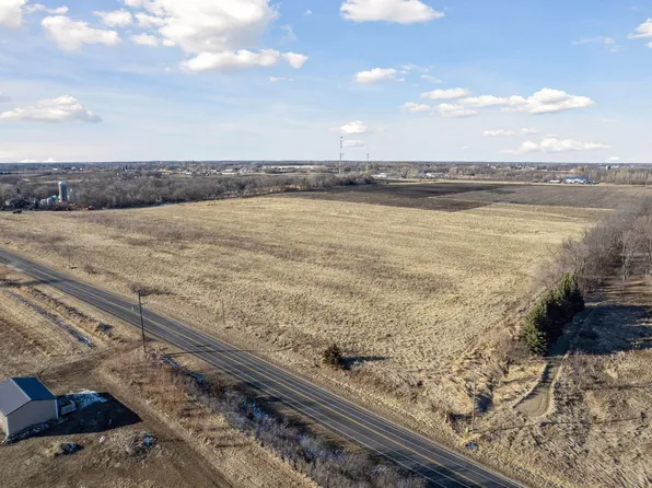 4132 Chippewa Rd, Loretto, MN 55357