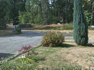 17000 Russian Hill Ln SE, Rainier, WA 98576