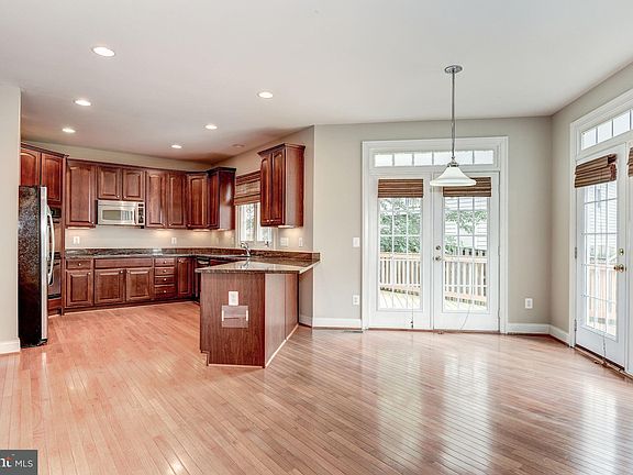 5th image of 8320 Thwaite Howe Dr