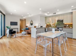 191 Condor St #4, Boston, MA 02128