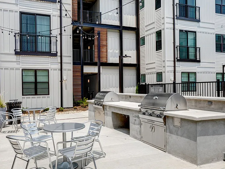 The Lofts at Dallas Mill — Photo 26