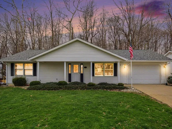 9451 S Amanda Dr, Claypool, IN 46510