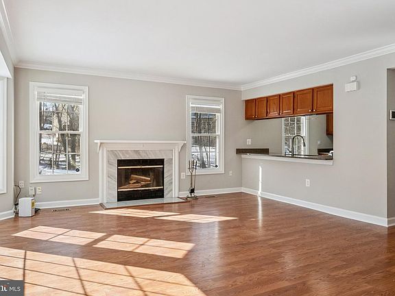 5th image of 12138 Salemtown Dr