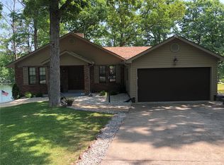 13 Independence Ave, De Soto, MO 63020