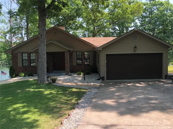 13 Independence Ave, De Soto, MO 63020