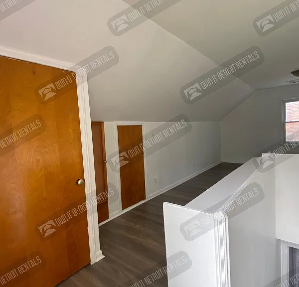 11220 Lakepointe St — Photo 18