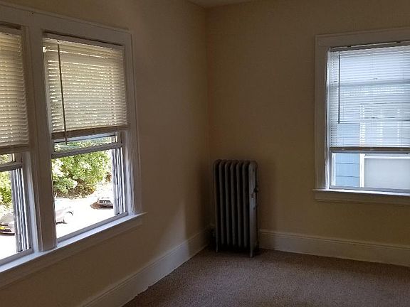 3rd image of 74-18 Park Ln S #2