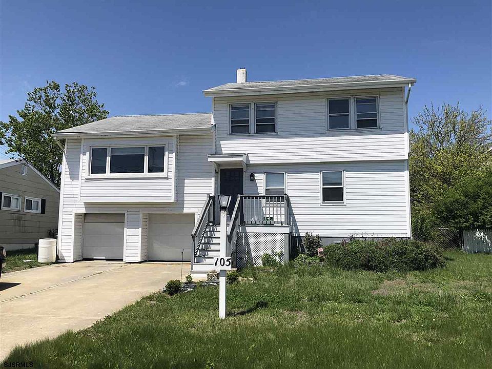 1st image of 105 Bartram Ln