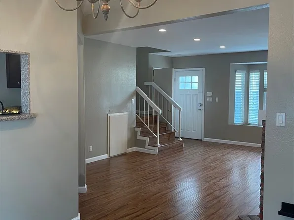 267 N Holliston Ave Unit 7-7-7, Pasadena, CA 91106