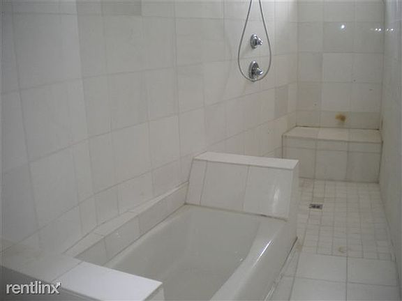 5th image of 114 Whitney St
