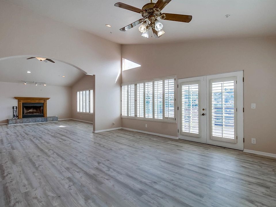 1625 La Presa Ave, Spring Valley, CA 91977 | Zillow