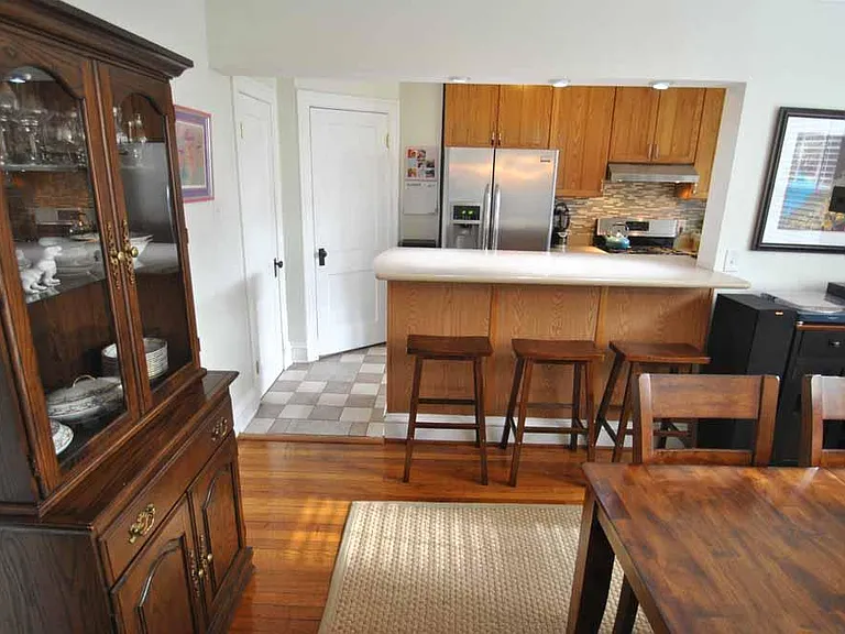 2923 Grayland Ave — Photo 11