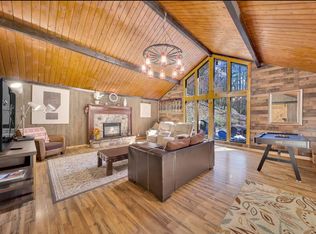 4206 Dellinger Hollow Rd, Pigeon Forge, TN 37863