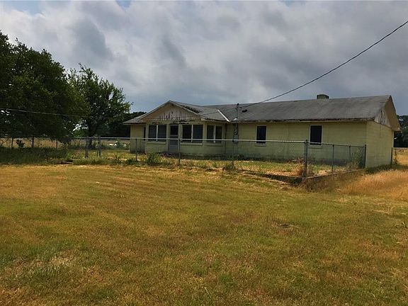 3rd image of 645 County Road 225