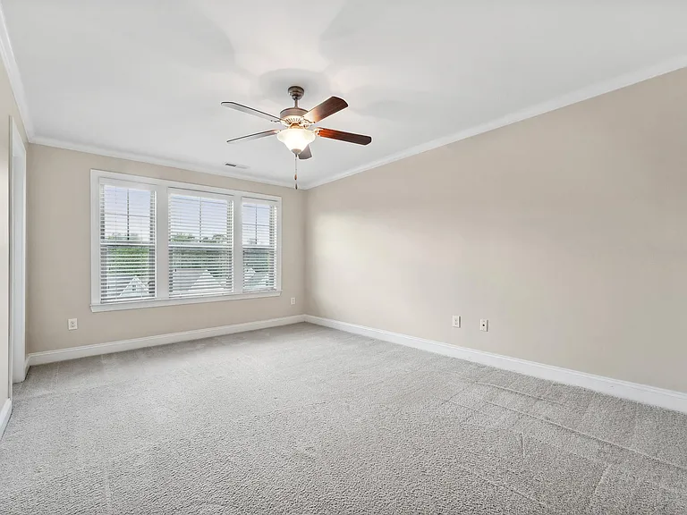 1359 Town Home Dr — Photo 19