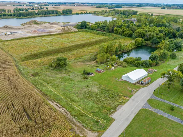 SW 51st St, Owatonna, MN 55060