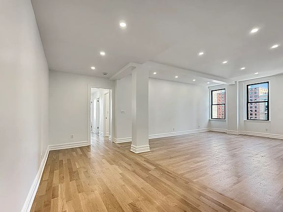 4th image of 200 W 90th St APT 12a