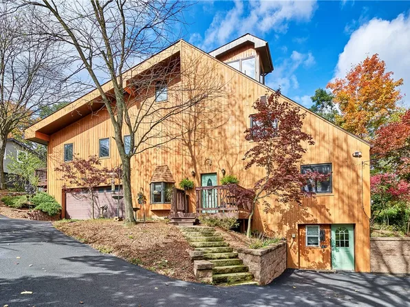 430 Wallace Rd, Wexford, PA 15090