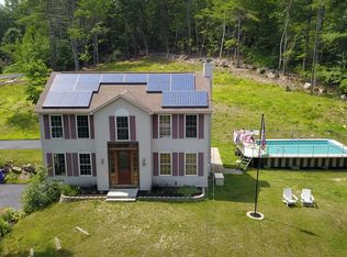 513 E Dunbarton Rd, Goffstown, NH 03045