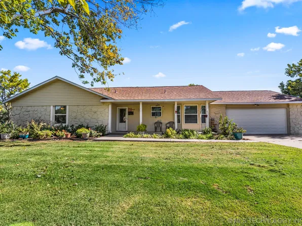 1809 S 147th West Ave, Sand Springs, OK 74063