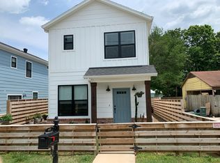 1430 N Oakland Ave, Fayetteville, AR 72703