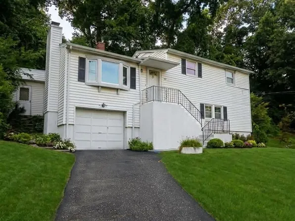 337 Robinwood Road, Waterbury, CT 06708