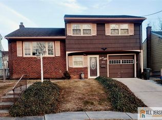 750 Coolidge Ave, Woodbridge, NJ 07095