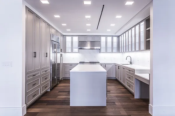 Rented by Real Estate Services USA, LLC | media 29