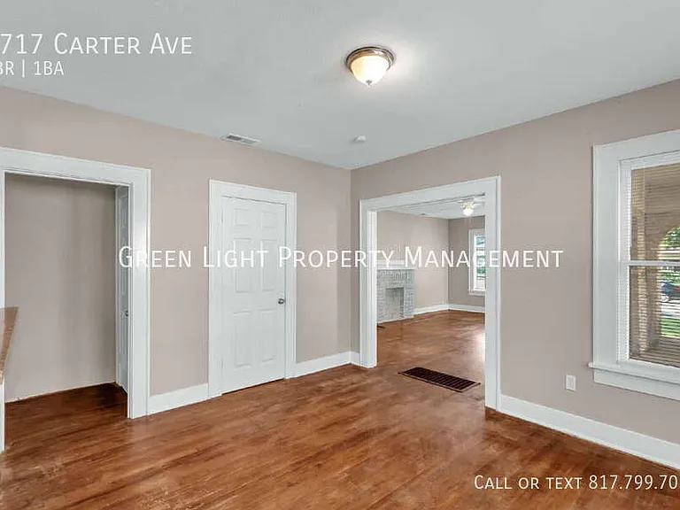 2717 Carter Ave — Photo 12