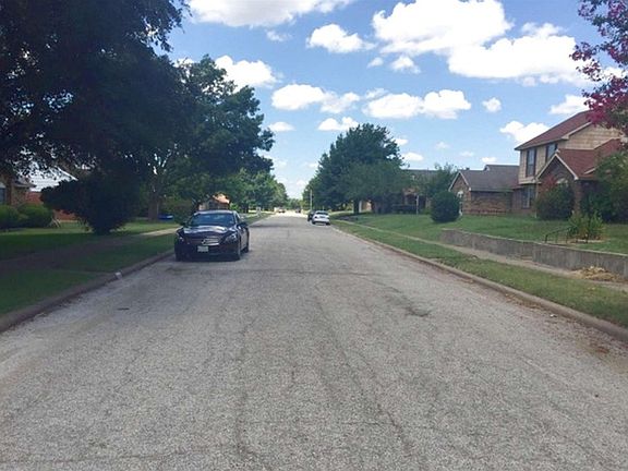 4th image of 1329 Southridge Dr