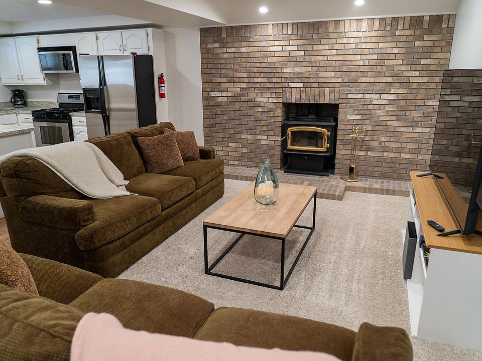 1st image of 2185 E 9800 S #Basement