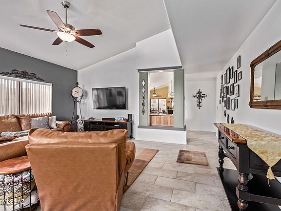 4th image of 2857 N Marquise Ct