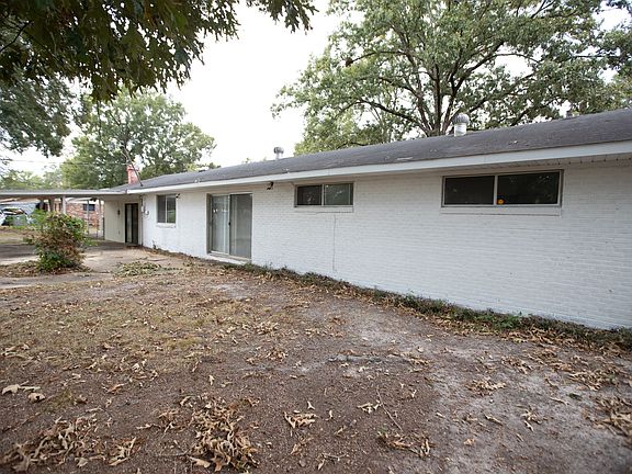 4th image of 124 Gaylane Dr