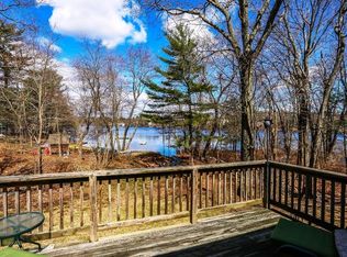 85 Lakeshore Dr, Georgetown, MA 01833