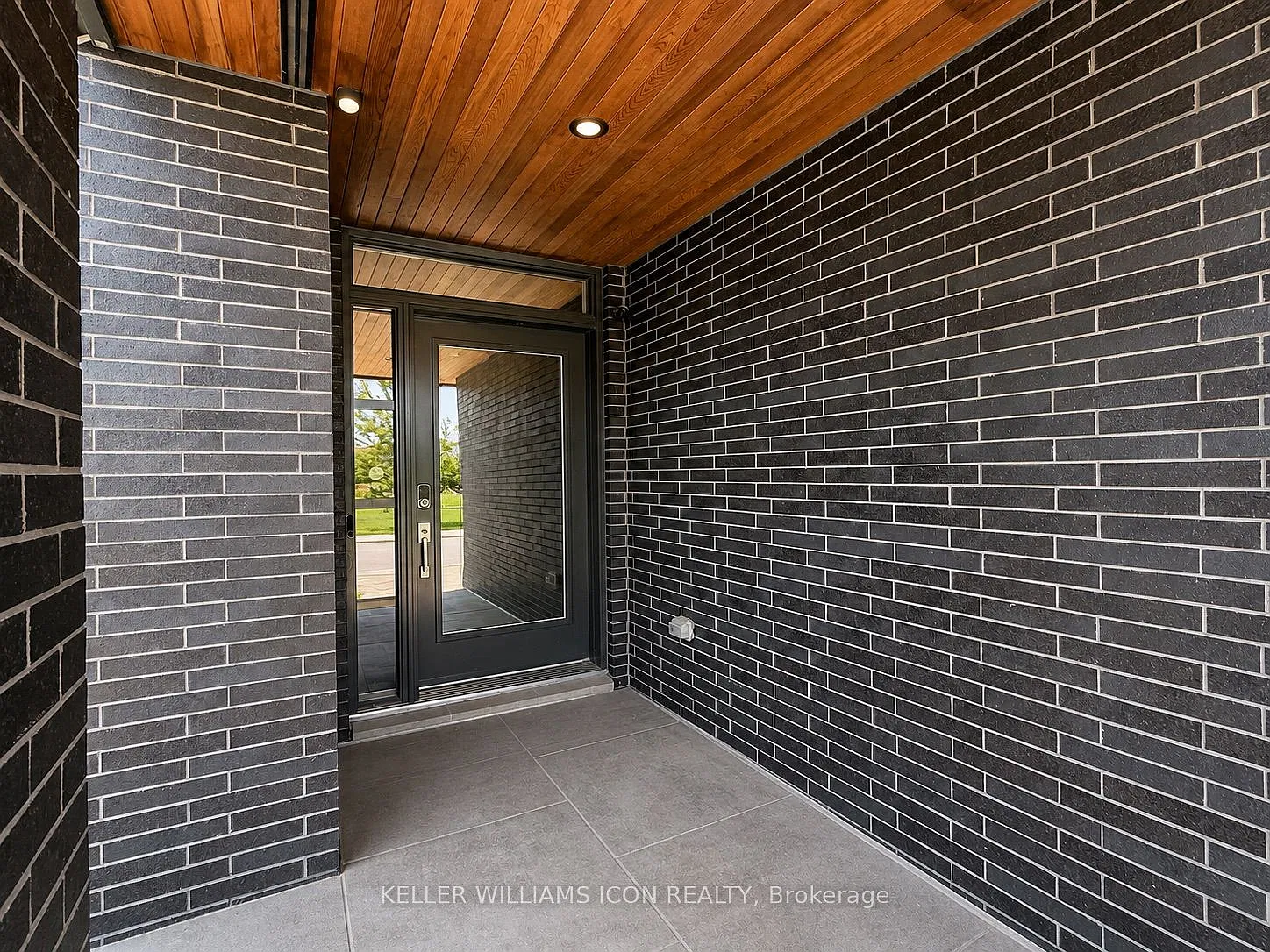 4 bed, $4,700 — Photo 4