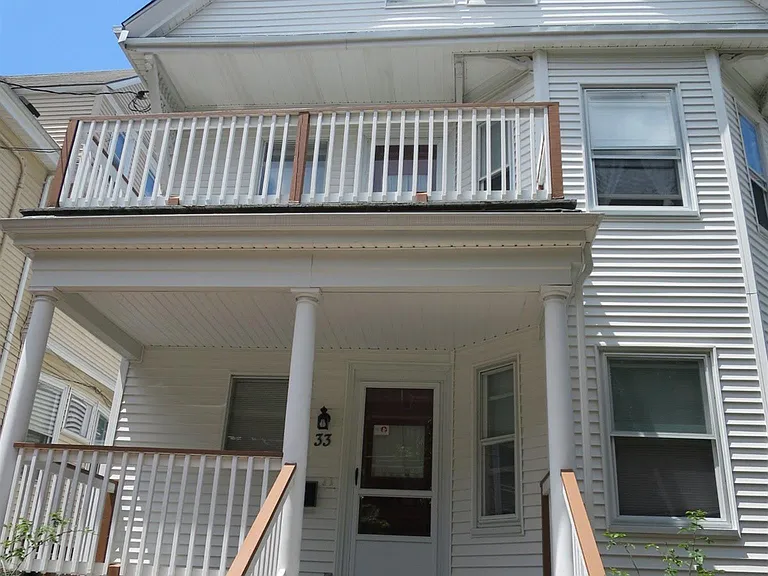 33 Crocker St #2 — Photo 15