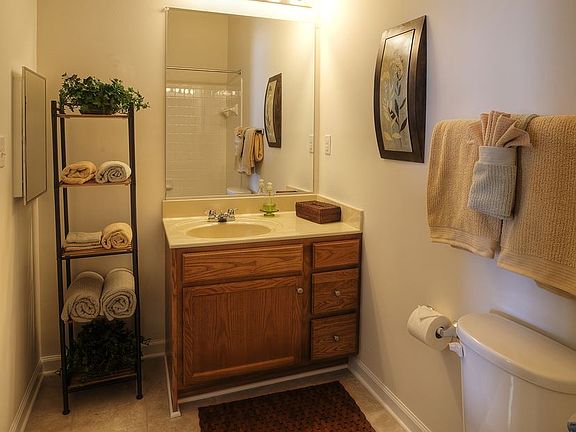5th image of 5240 Gallium Ct APT 201