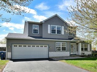 708 Sun Lake Rd, Lake Villa, IL 60046