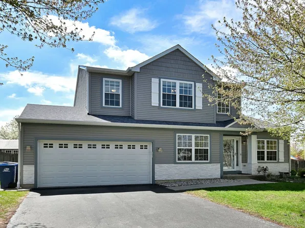 708 Sun Lake Rd, Lake Villa, IL 60046