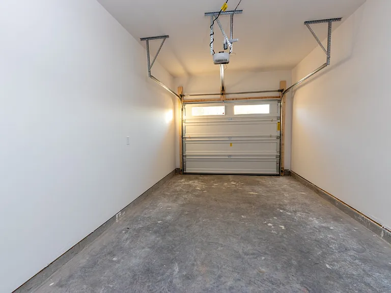 115 High Park Cir — Photo 34