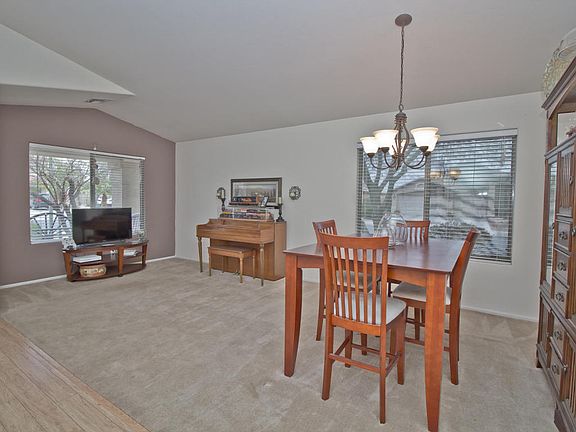 4th image of 16141 W Gibson Ln