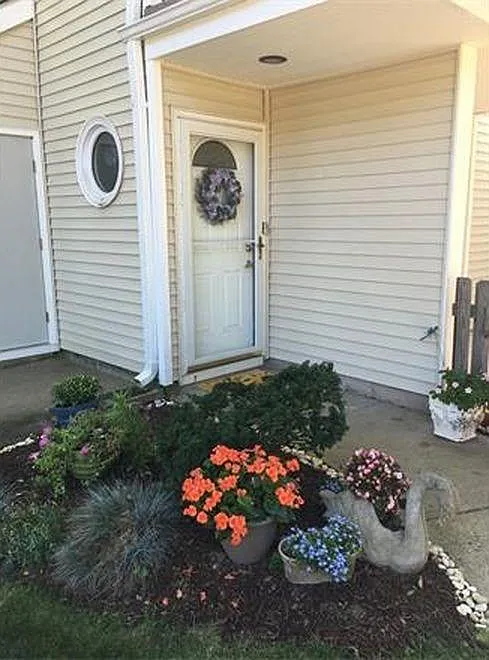 34 Foxtail Ln #34