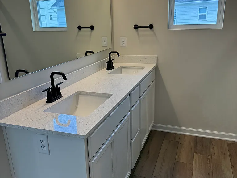 7304 Selah Ln — Photo 17