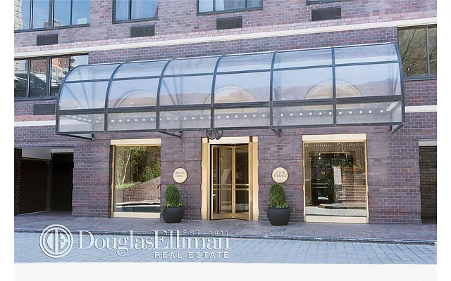 Sold by Douglas Elliman | media 15
