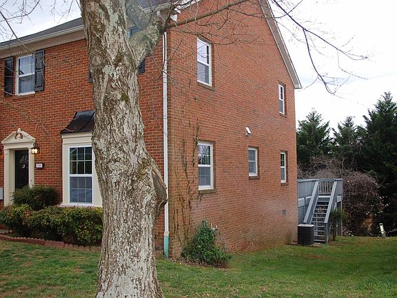 2nd image of 1551 Paces Ferry North Dr SE