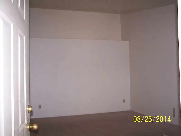 740 Benjamin Ave — Photo 12