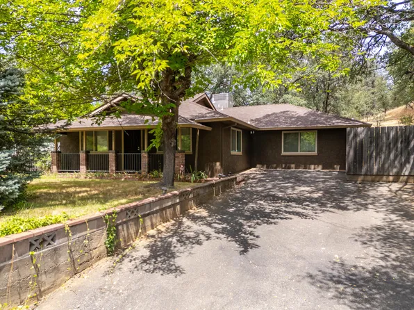 20124 Old Alturas Rd, Redding, CA 96003
