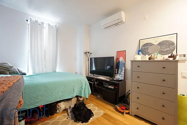 Rented by Rennit Inc. | media 17